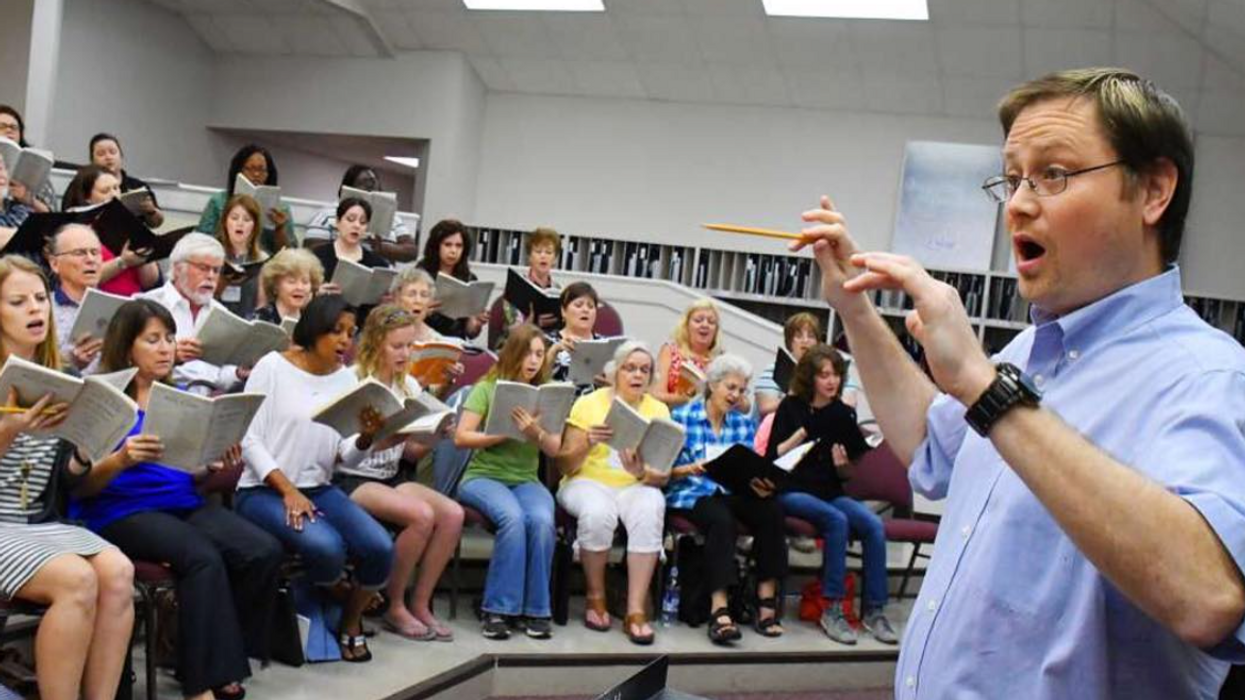 Considered Extra-Dangerous During Covid, Houston Choral Society Is Finally Back on the Risers