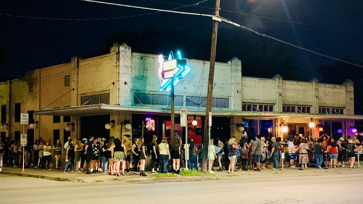 As Lesbian Bars Shutter Nationwide, Houston's Pearl Bar Gets Life-Sustaining Grant from Dating App