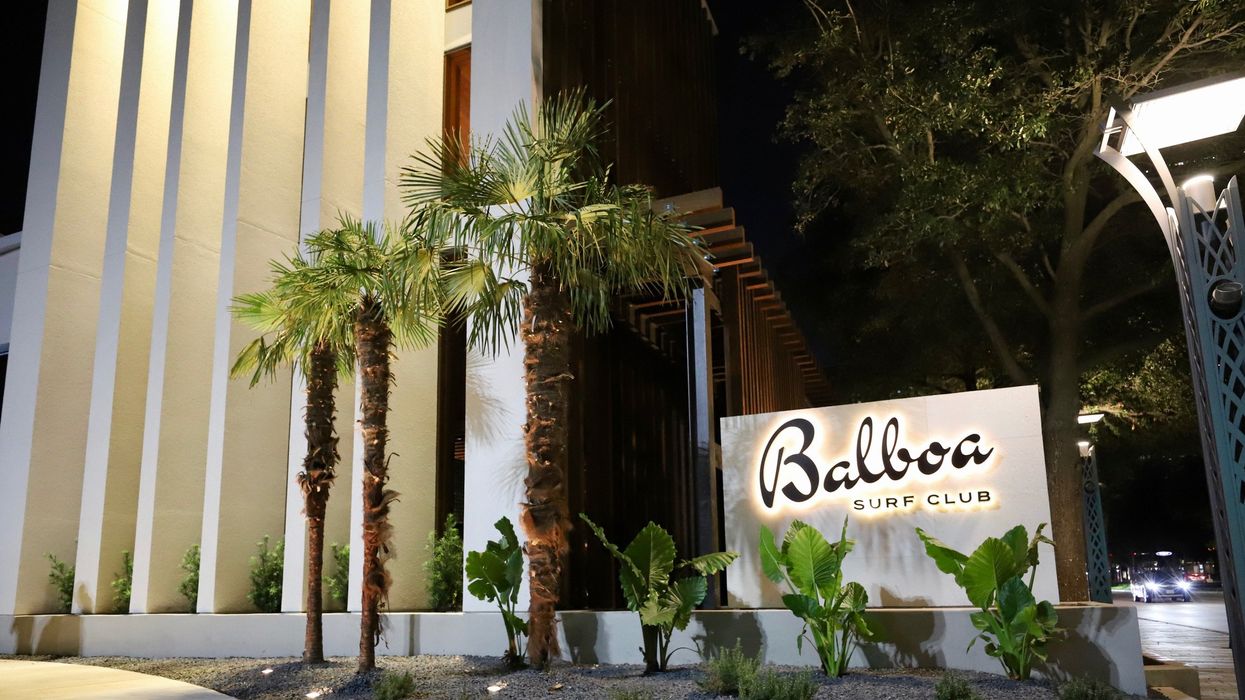 Surf’s Up! Playful Post Oak Newcomer Dishes Sushi, Pacific Seafood, and Staycation Vibes
