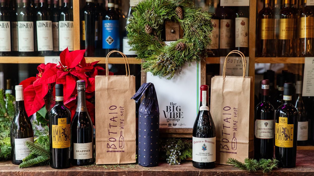 Snacks, Champagne and More Last-Minute (and Local!) Gifts!