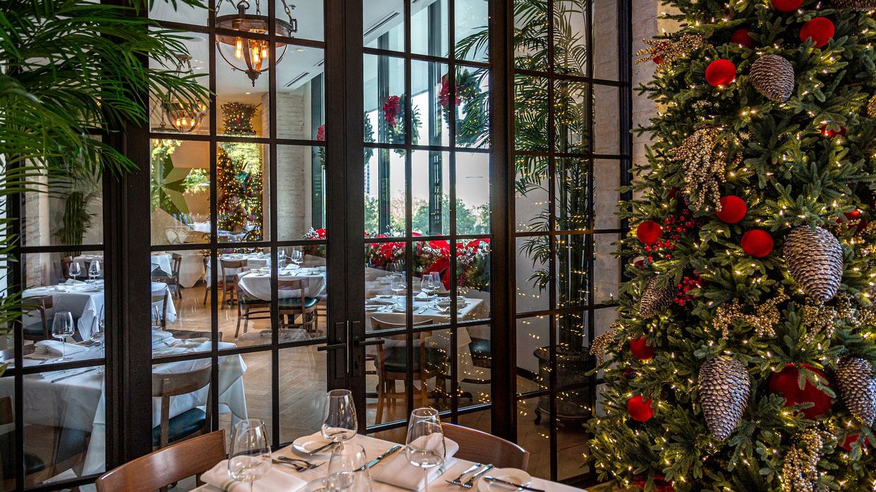 The Countdown Is On! Where to Sip, Savor and Celebrate on Christmas Eve