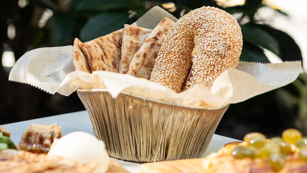 The Best Conveyor-Belt Sushi, Bold Brunch Cocktails and More of this Week's Food News