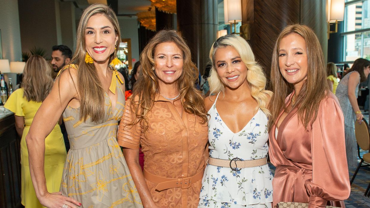 Huge Crowd Turns Up for Colorful Latin Women’s Lunch and Fashion Extravaganza