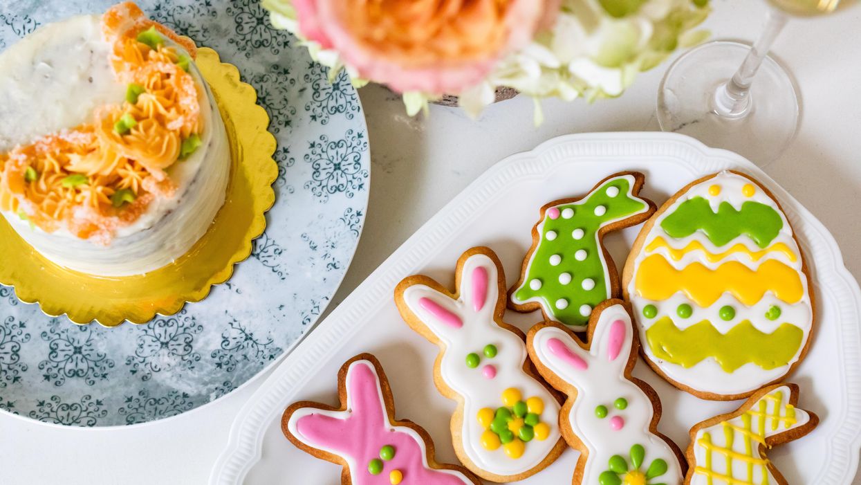 Tasty Egg-ditions to Your Holiday Weekend: Brunch with Bonuses, Desserts to Go and More!