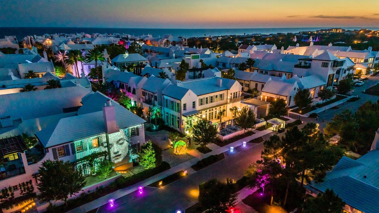 Fantastical Art Fest Lights Up Florida’s Emerald Coast for the Perfect Weekend
