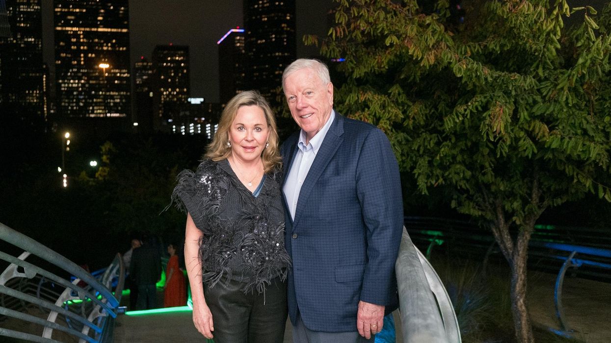 Al Fresco Dinner at Buffalo Bayou Park Fetes $100 Million Gift from Kinders — and Astros Win!